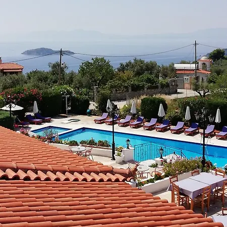 Paradise 3* Vasilias (Skiathos)