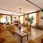 Paradise Hotel Vasilias (Skiathos)