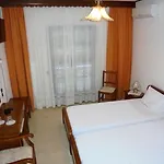 Paradise Hotel