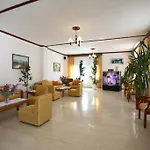 Hotel Paradise 3*