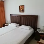 Paradise 3* Vasilias (Skiathos)