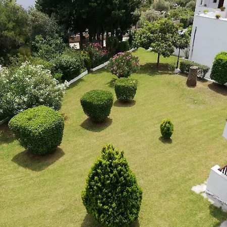 Paradise Ξενοδοχείο